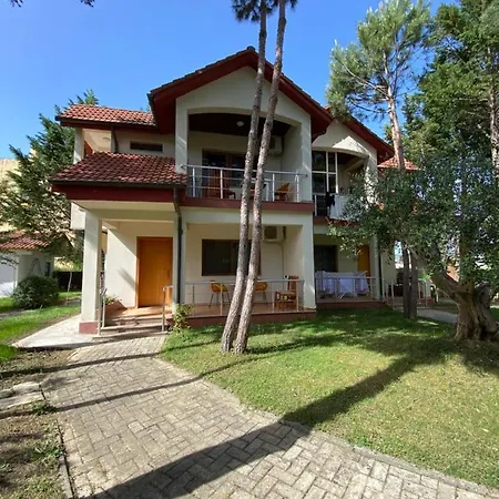 Hotel Garden Villa Ardo Golem  Exterior foto